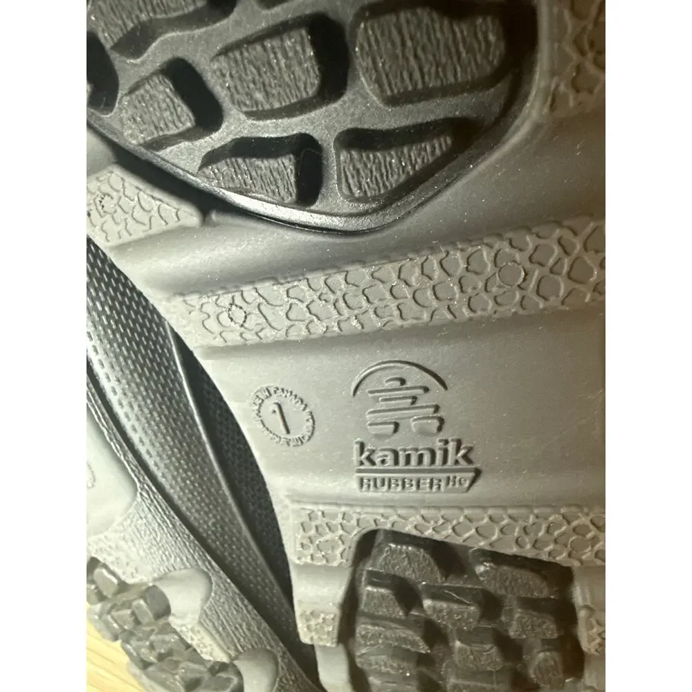 NEW Kamik Kids Size 1 Waterproof Winter Snow Boots Black Insulated Unisex
